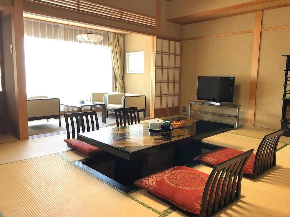 Atami Kinjokan Exterior foto